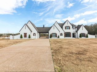 2880 Schaeffer Dr, Eads, TN 38028