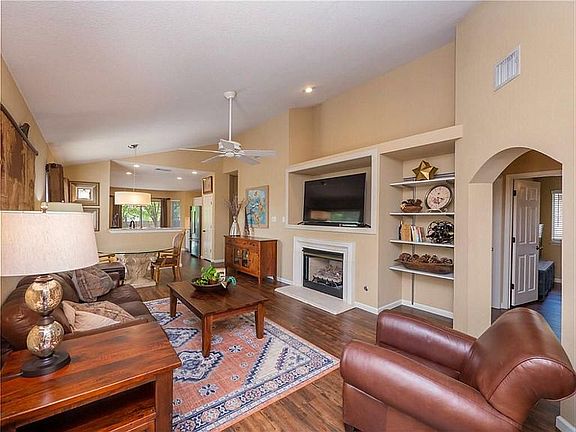 2nd image of 17302 Casa Piedra Pl