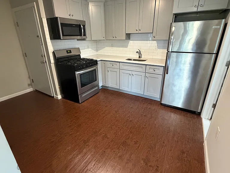 471 Harrison Ave #1B — Photo 7