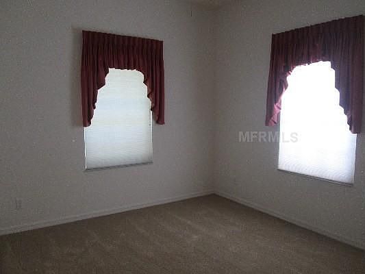 4th image of 1246 Red Oak Ln