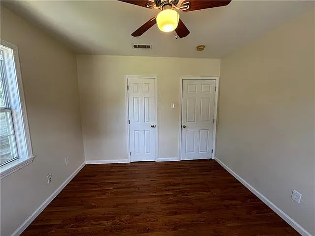 715 Community St — Photo 9