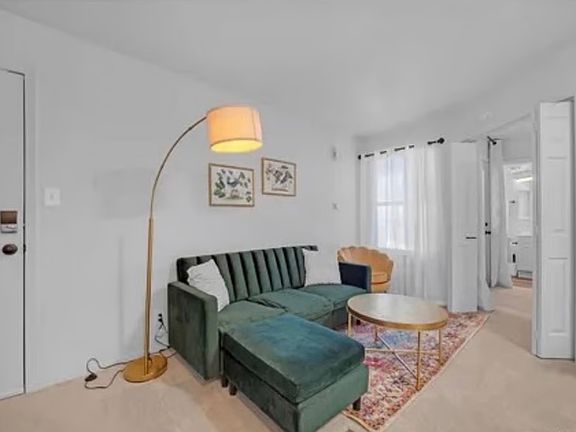 4th image of 1802 E 66th Pl #306