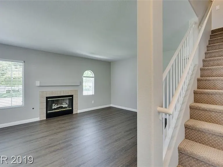 505 Satin Saddle Pl — Photo 4