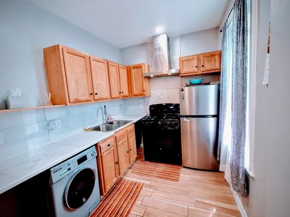 400 Rutger St APT 3, Utica, NY 13501