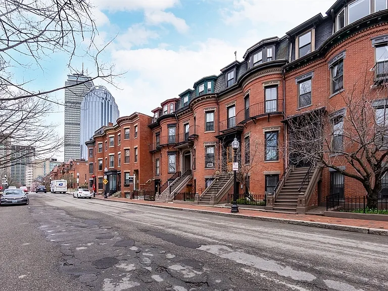 209 W Newton St #3 — Photo 27