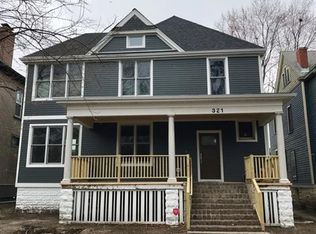 321 S Grove Ave, Oak Park, IL 60302