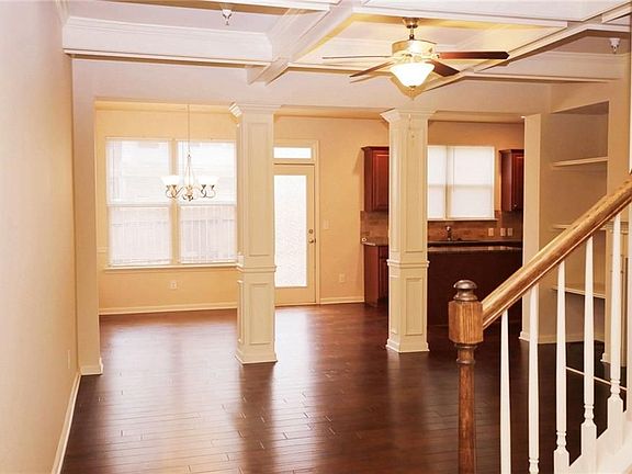 5th image of 2293 Spicy Pine Dr