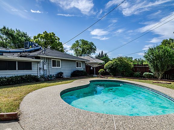 5th image of 5400 Ethel Way