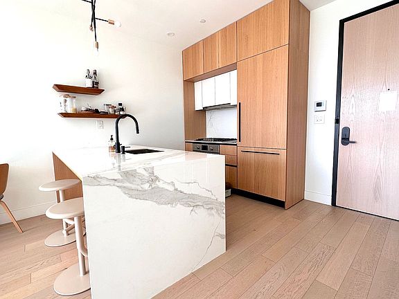 4th image of 45-07 Court Sq #6E