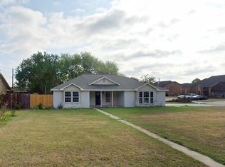 1740 6th St, Hempstead, TX 77445