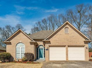 4522 Riverbirch Cir, Bessemer, AL 35022