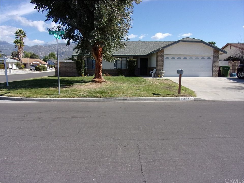 1st image of 25066 Hazelwood Cir