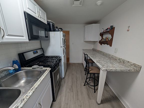 5th image of 79 Prospect Ave APT C