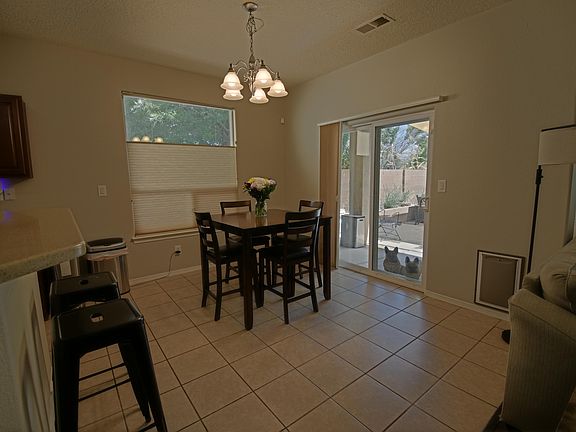 4th image of 10412 Vallecito Dr NW
