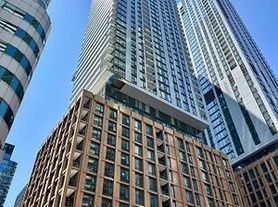 8 Widmer St