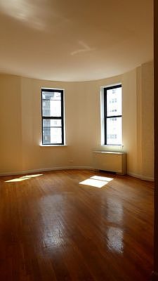 1st image of 2020 Broadway APT 7H