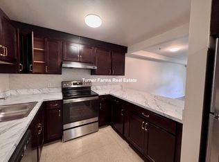 2 Smith St #B, Roxbury Crossing, MA 02120