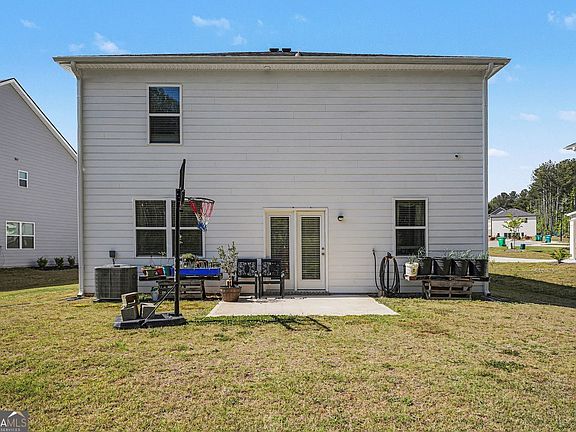 4th image of 216 Friendship Oak Way