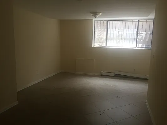 Rented by PMG Real Estate  | media 13