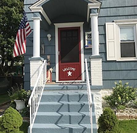 2nd image of 28 E Grant St