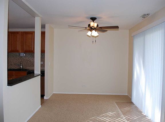 3rd image of 831 Yosemite Trl #A5