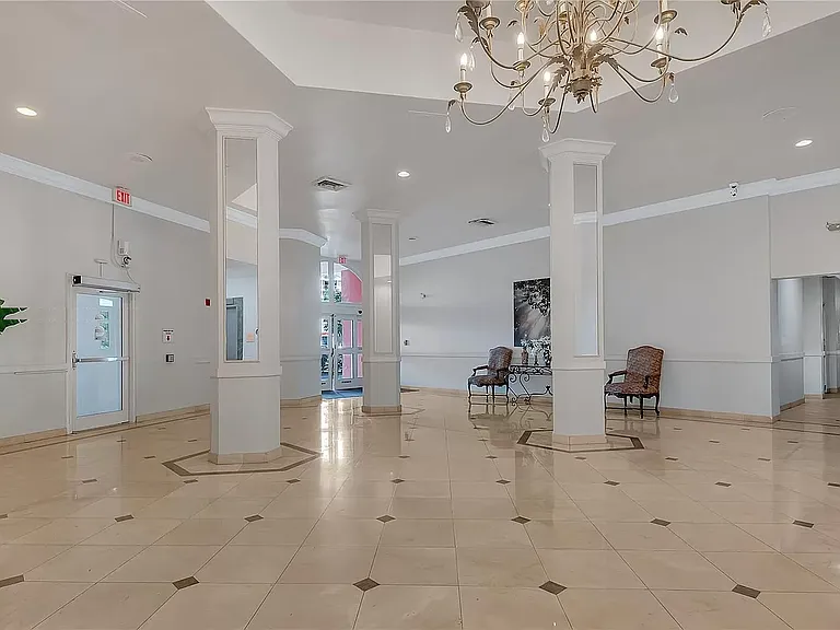 1301 NE Miami Gardens Dr #916 — Photo 13