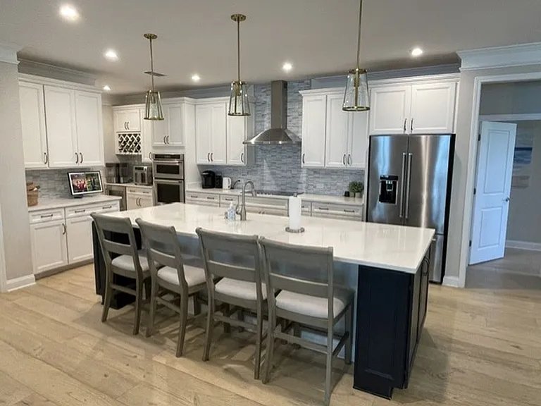 194 Dawnbrook Ct — Photo 2