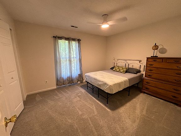 4th image of 113 Weatherstone Dr