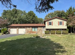18374 Dennis Ave, Goshen, IN 46528