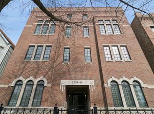 2338 W Roscoe St #2E, Chicago, IL 60618