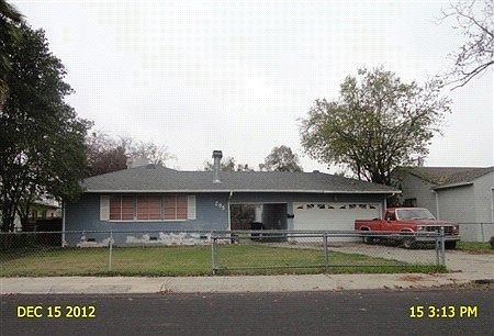 1st image of 2955 W Princeton Ave