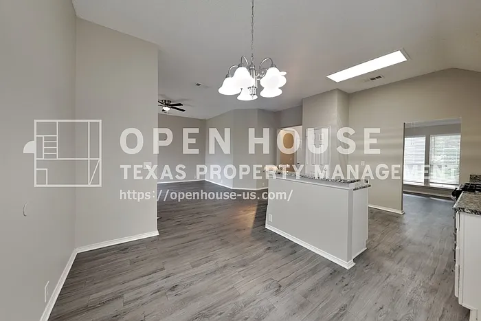 7411 Sonoma Valley Dr — Photo 8