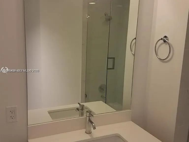 16385 Biscayne Blvd #621 — Photo 10