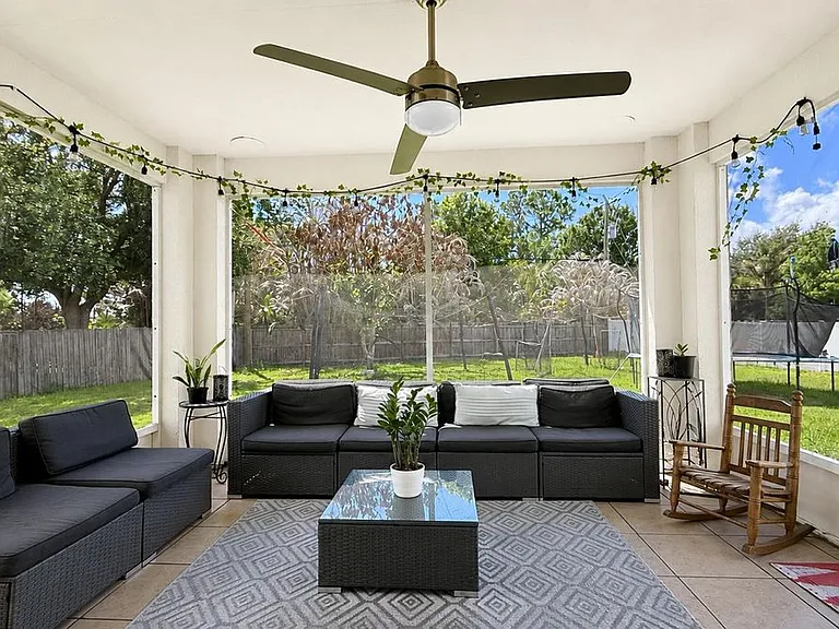 1002 SW Longfellow Rd — Photo 24