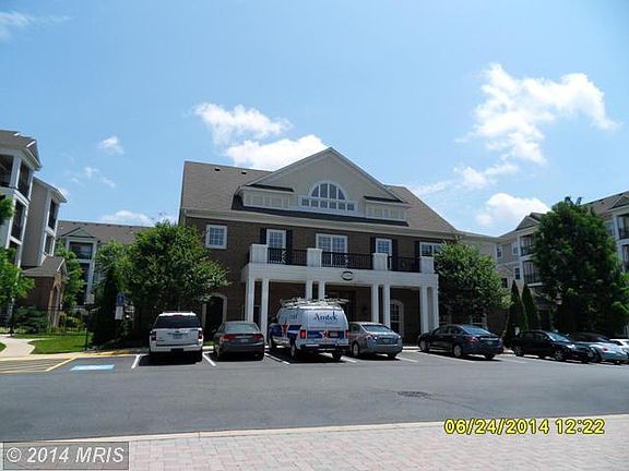 2nd image of 12941 Centre Park Cir APT 418