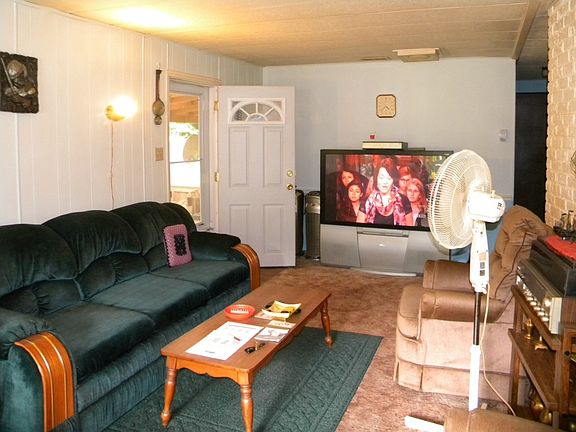 2nd image of 8021 Old Pacific Hwy N