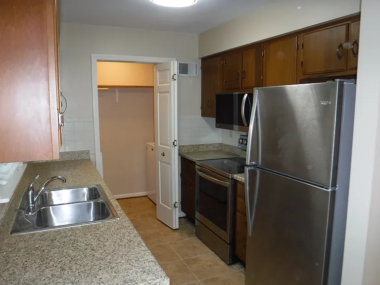 2964 Candlelight Way #A — Photo 7