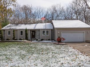 3060 Clubcommons Rd, Mason, OH 45040