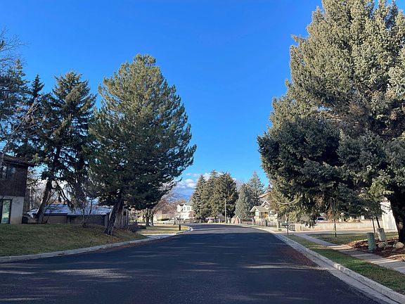 5th image of 1410 Sumac Dr