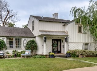 2927 Lovers Ln, Dallas, TX 75225