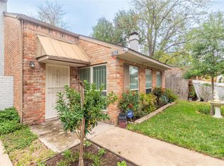 9226 Westwood Village Dr #13, Houston, TX 77036