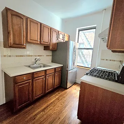 Rented by Douglas Elliman | media 10