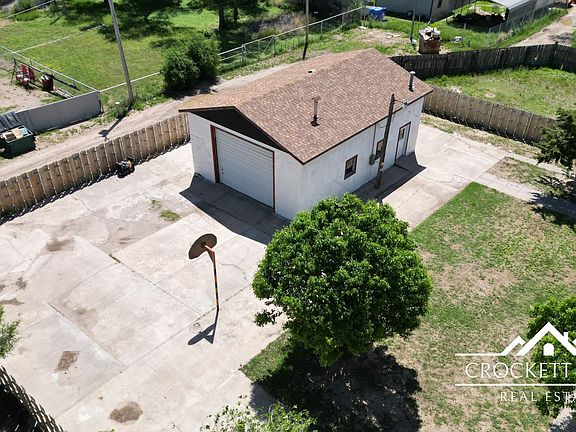 4th image of 2606 N 8th St