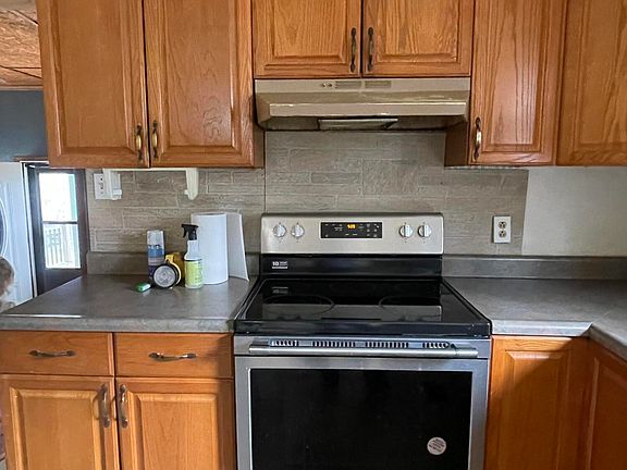 15th image of this home