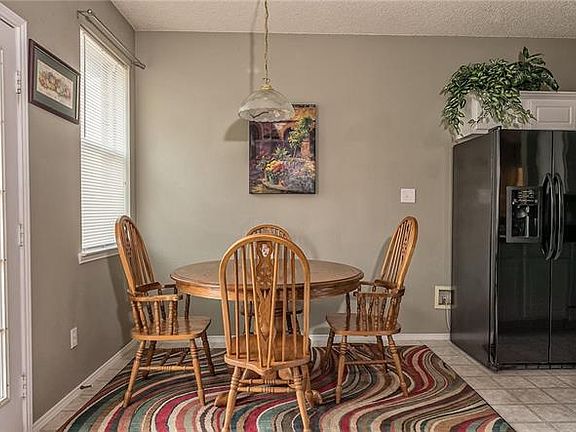 5th image of 6432 Freshwater Ln
