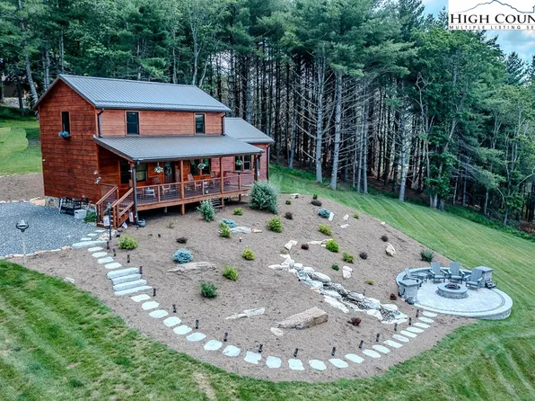 322 Bar None Road, Jefferson, NC 28640