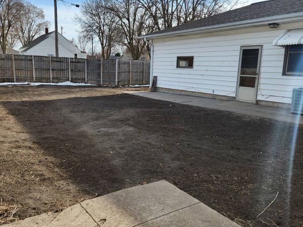 320 Grant St, Saint Paul, NE 68873