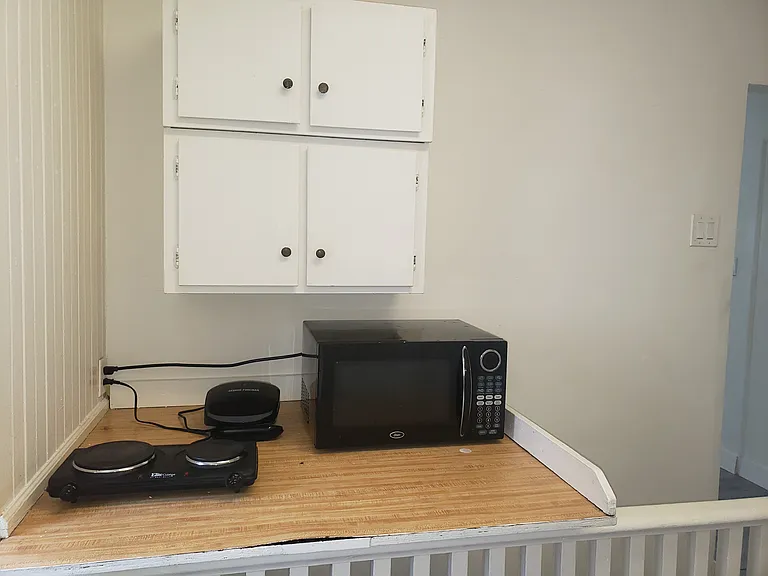 628 Veteran Ave #101 — Photo 10