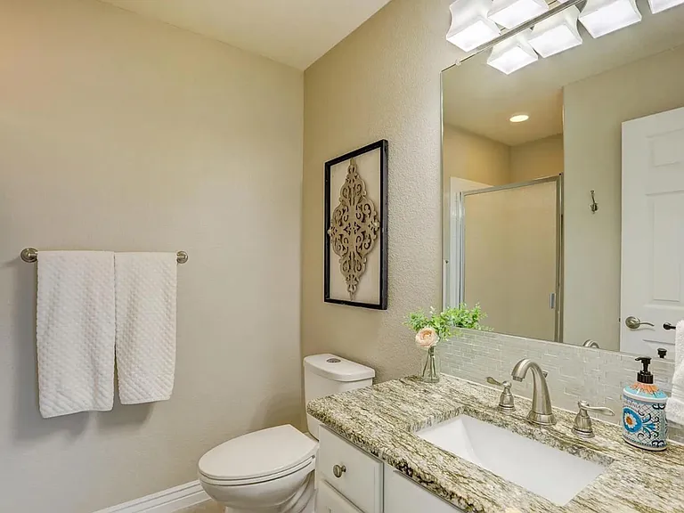 4400 Crestone Cir — Photo 7