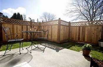 2nd image of 514B 37th St SE APT B